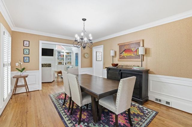 898 Byrnwyck Road NE, Atlanta, GA 30319