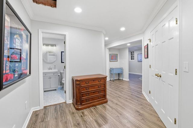 898 Byrnwyck Road NE, Atlanta, GA 30319