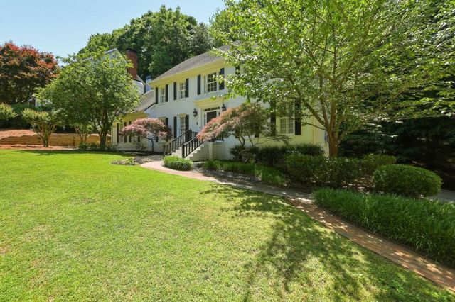 898 Byrnwyck Road NE, Atlanta, GA 30319