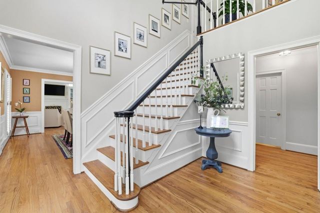 898 Byrnwyck Road NE, Atlanta, GA 30319