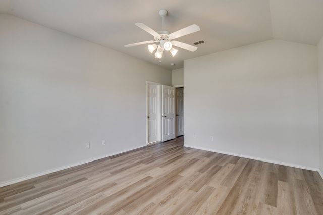 5208 Brookside Drive, Denton, TX 76226