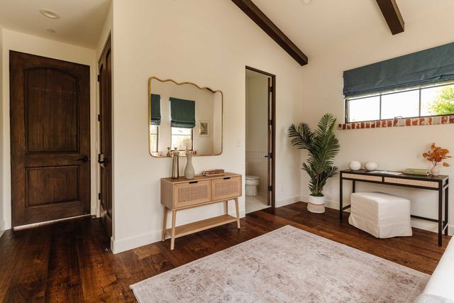 16037 W Junaluska Way, Pacific Palisades, CA 90272