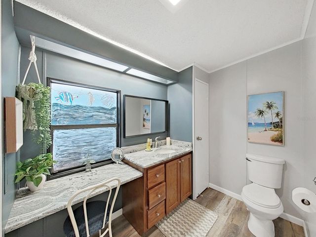 1811 FOX HILL DR, Lakeland, FL 33810