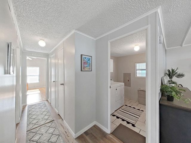 1811 FOX HILL DR, Lakeland, FL 33810