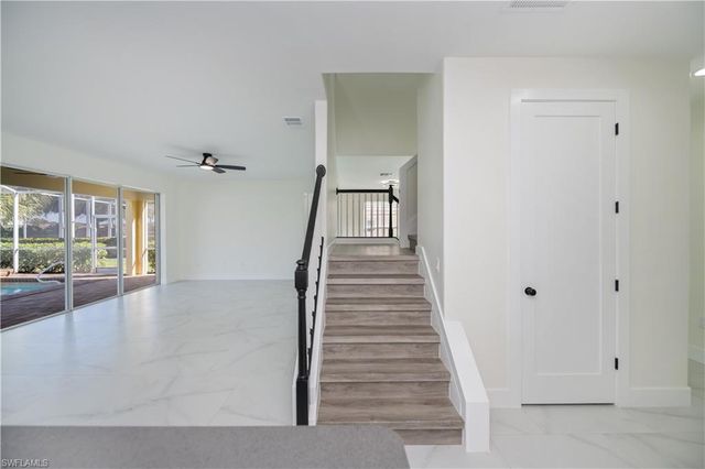 2615 Sunvale CT, Cape Coral, FL 33991