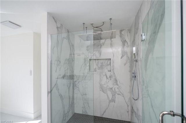 2615 Sunvale CT, Cape Coral, FL 33991