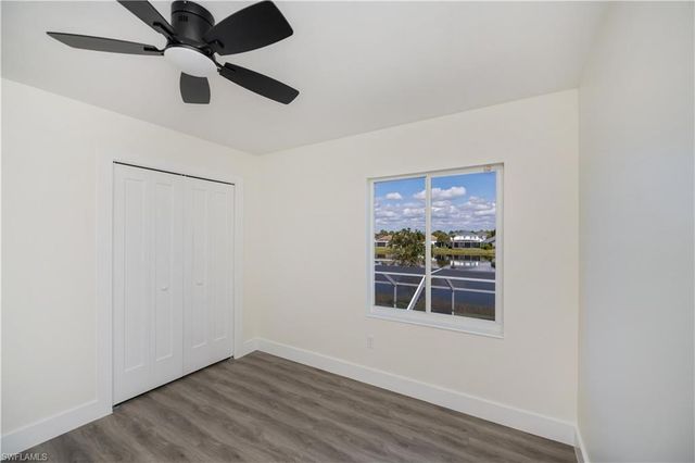 2615 Sunvale CT, Cape Coral, FL 33991