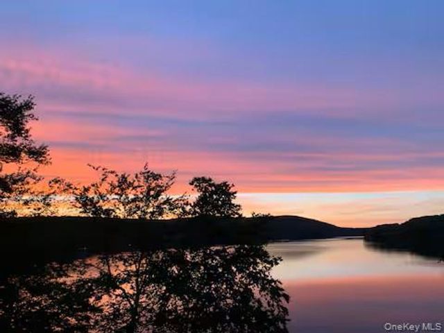 1080 Route 292, Holmes, NY 12531