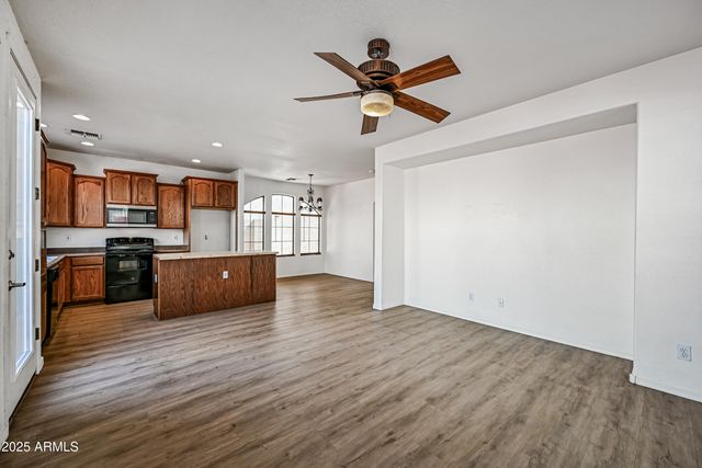 1808 E Dunbar Drive, Phoenix, AZ 85042