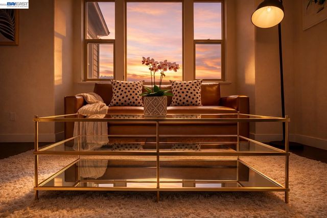 6401 Blue Rock Ct, Oakland, CA 94605