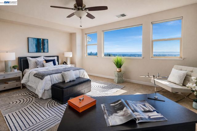 6401 Blue Rock Ct, Oakland, CA 94605