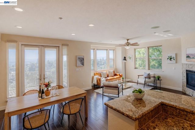 6401 Blue Rock Ct, Oakland, CA 94605