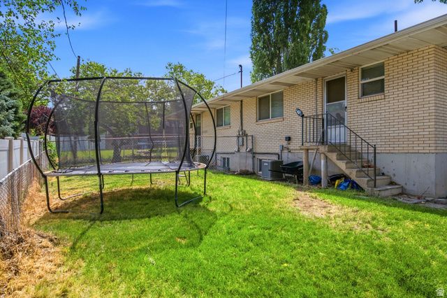 804 W 4050 S, Bountiful, UT 84010