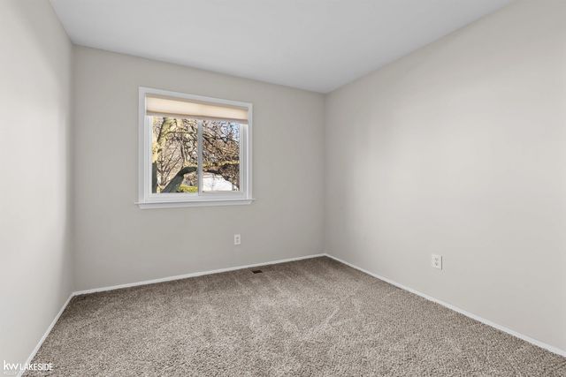 3043 Heritage Drive, Troy, MI 48083