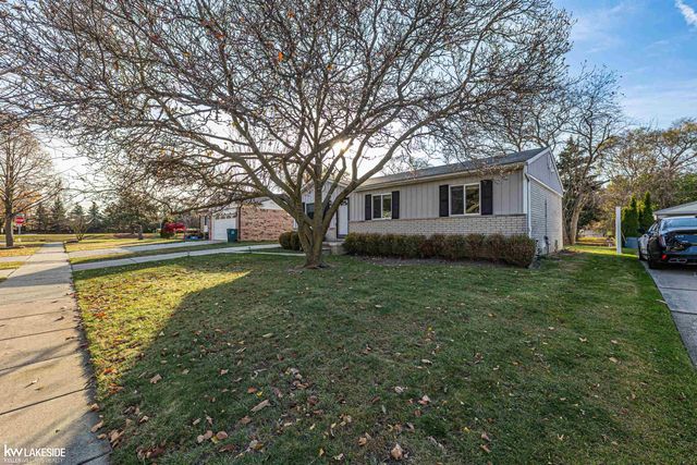 3043 Heritage Drive, Troy, MI 48083