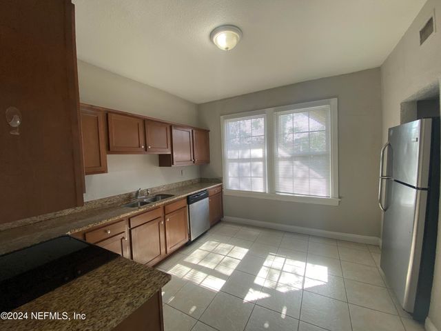 2671 FORBES Street B, Jacksonville, FL 32204