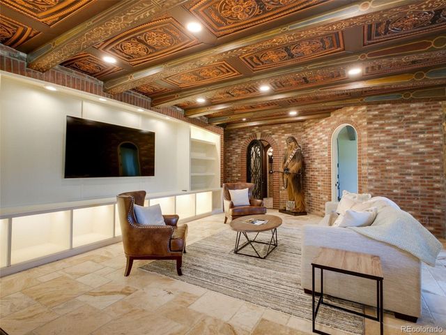 7188 Raphael Ln, Littleton, CO 80125