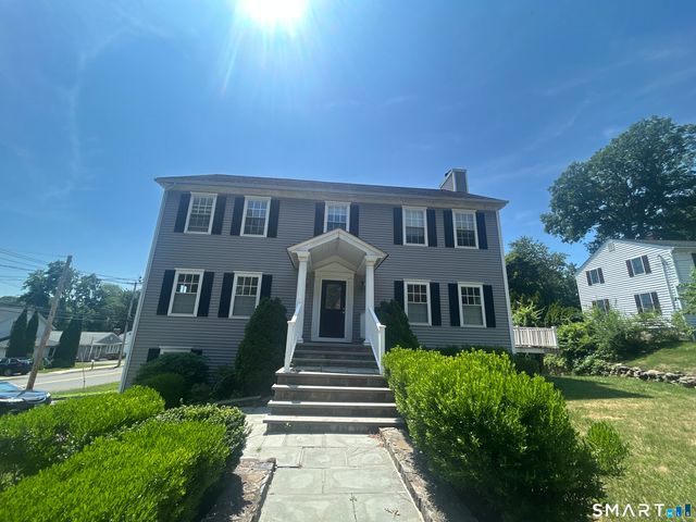 15 Tavern Rock Road, Stratford, CT 06614