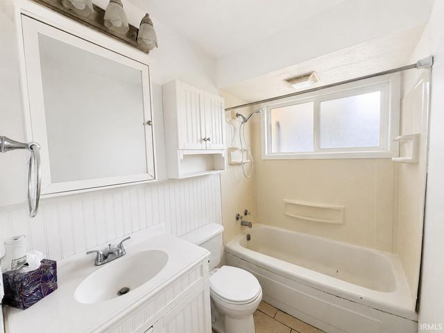 2815 29Th Street, Bedford, IN 47421