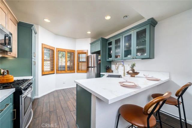 3707 Calle Curacso, Riverside, CA 92503