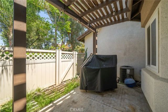 3707 Calle Curacso, Riverside, CA 92503