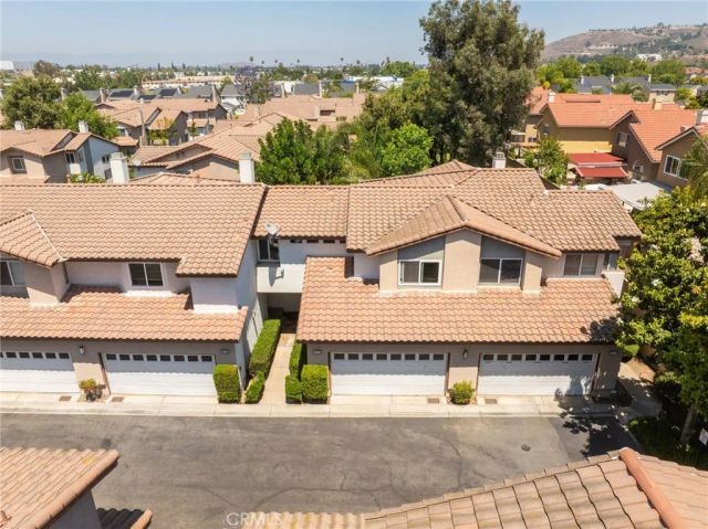 3707 Calle Curacso, Riverside, CA 92503