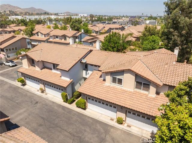 3707 Calle Curacso, Riverside, CA 92503