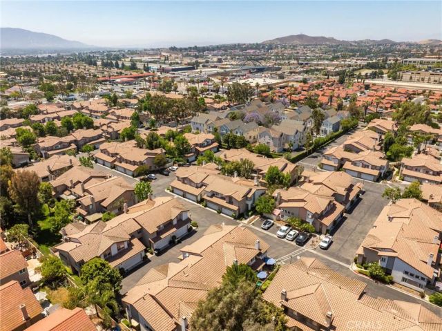 3707 Calle Curacso, Riverside, CA 92503