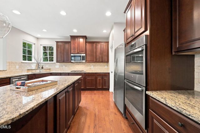 2049 Pineola Bog Trail, Apex, NC 27502