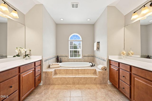 2049 Pineola Bog Trail, Apex, NC 27502