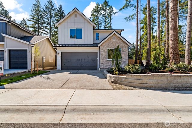 11202 79th Avenue Ct SW, Lakewood, WA 98498