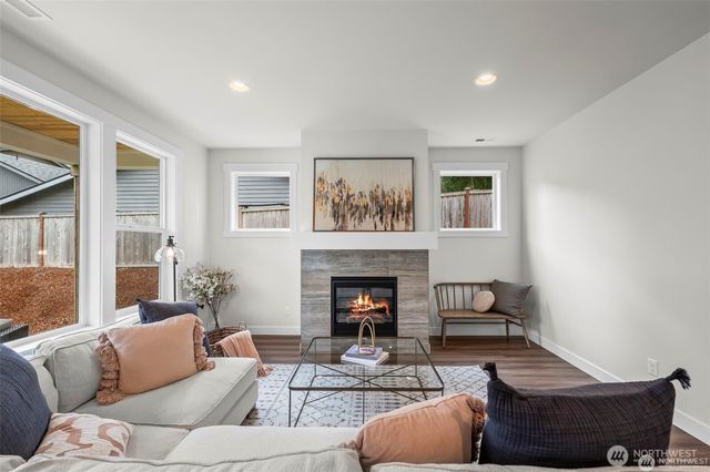 11202 79th Avenue Ct SW, Lakewood, WA 98498