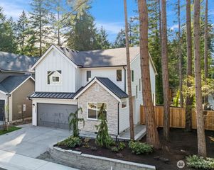 11202 79th Avenue Ct SW, Lakewood, WA 98498