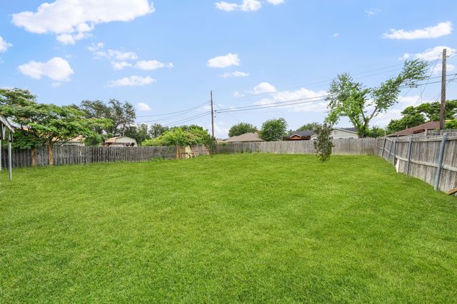 3826 Jewel Street, Sachse, TX 75048