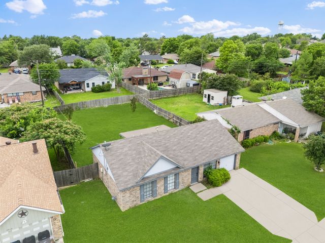 3826 Jewel Street, Sachse, TX 75048