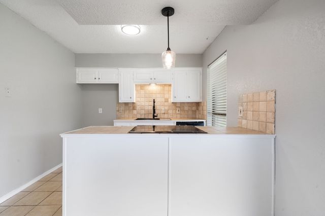 3826 Jewel Street, Sachse, TX 75048