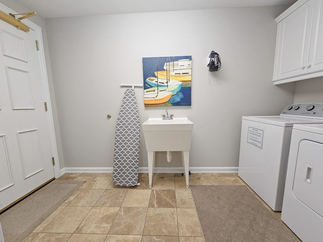 8500 Margate Cir Apt 2704, Myrtle Beach, SC 29572