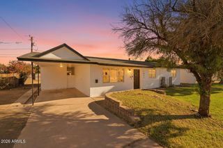 1052 W ELNA RAE Street, Tempe, AZ 85281