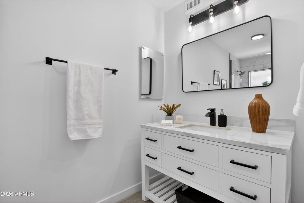 3655 N 5TH Avenue 105, Phoenix, AZ 85013 — photo 3
