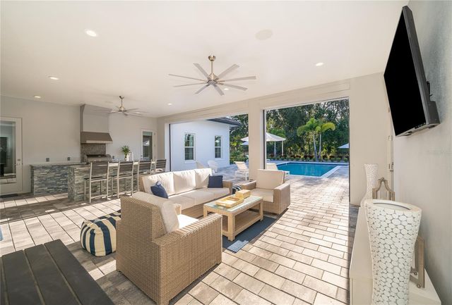 15504 PENDIO DRIVE, Bella Collina, FL 34756