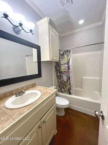 623 Chambord Drive, Brandon, MS 39042