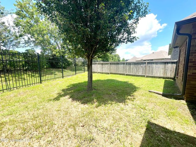 623 Chambord Drive, Brandon, MS 39042