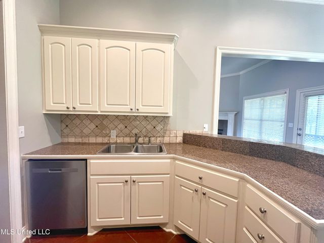 623 Chambord Drive, Brandon, MS 39042