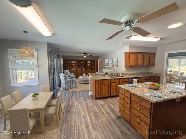 402 Crestwood Drive, Newport, NC 28570