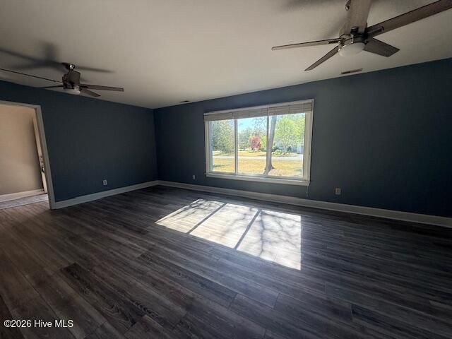 402 Crestwood Drive, Newport, NC 28570