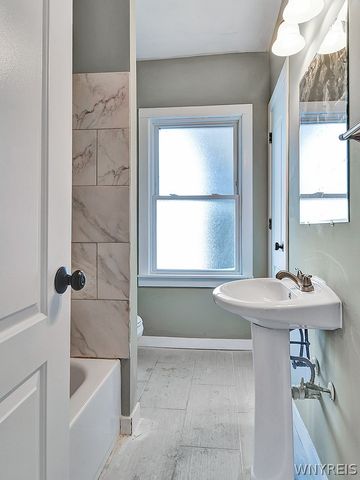 162 Harvard Place, Buffalo, NY 14209