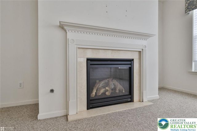 2064 Kingsview Road, Lower Macungie Twp, PA 18062