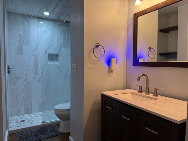 2 Francis Unit A, Charleston, SC 29403