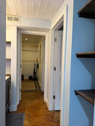 2 Francis Unit A, Charleston, SC 29403