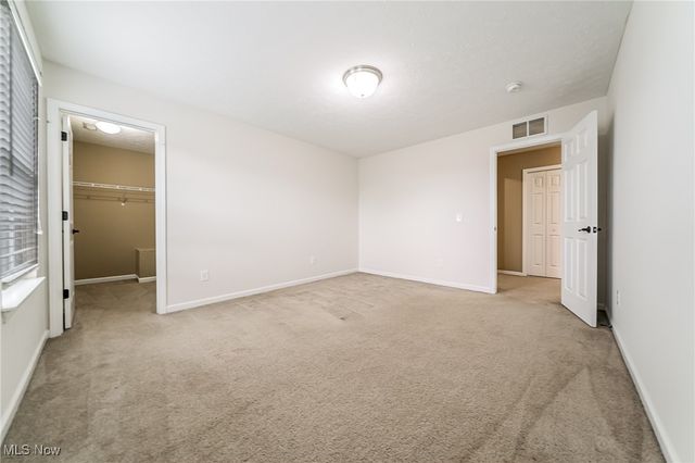 9094 Franklin Drive, North Ridgeville, OH 44039